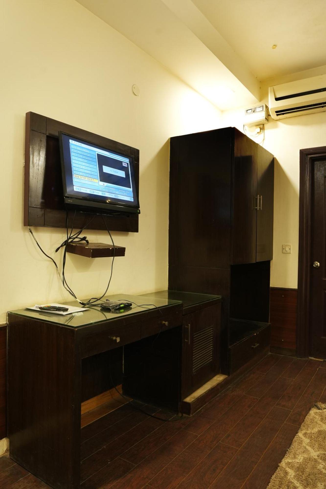Hotel Elite Sector 45 I Gurgaon Central I Couple Friendly Bagian luar foto