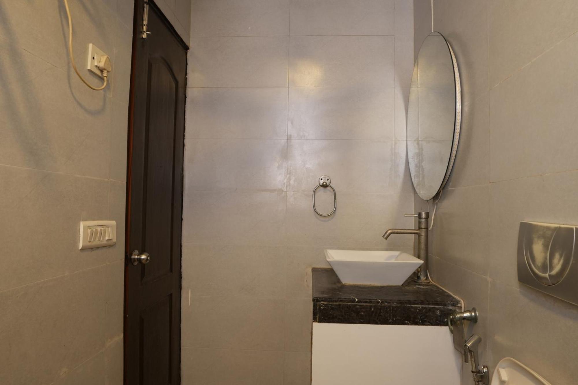 Hotel Elite Sector 45 I Gurgaon Central I Couple Friendly Bagian luar foto