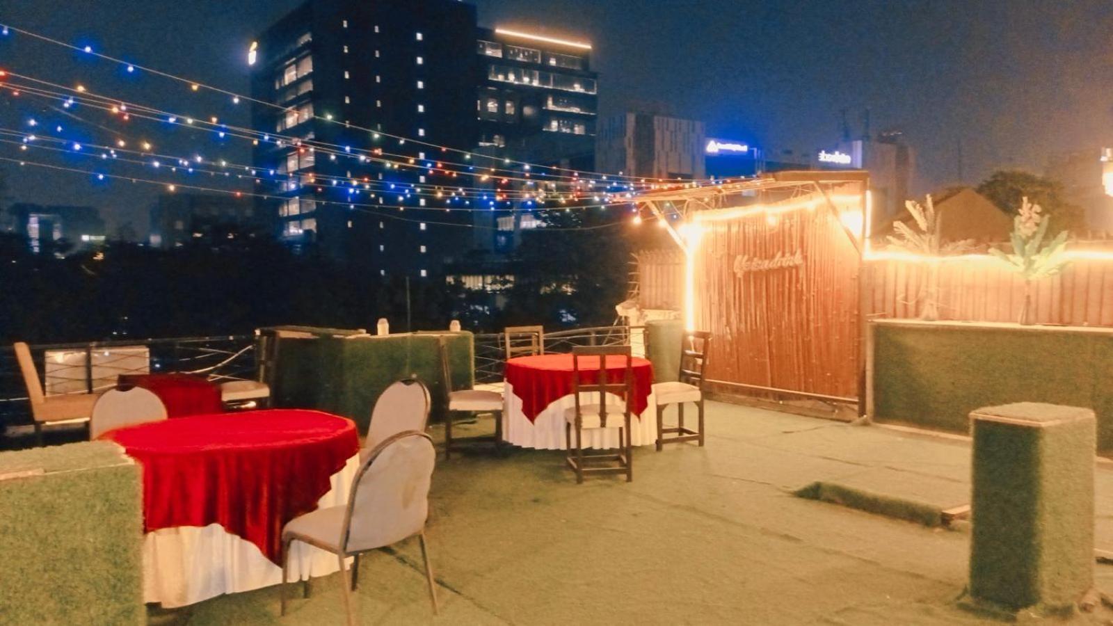 Hotel Elite Sector 45 I Gurgaon Central I Couple Friendly Bagian luar foto